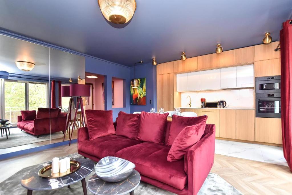 Luxury Paris La Vie En Rose Jacuzzi Terrasse Parking Apartment Luaran gambar