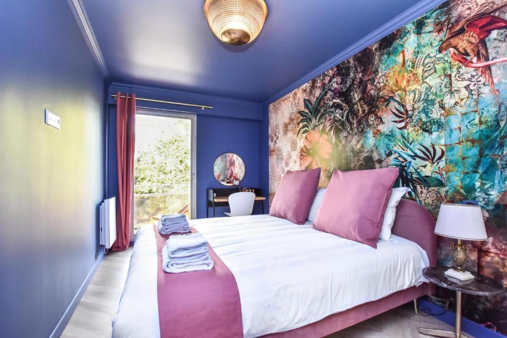 Luxury Paris La Vie En Rose Jacuzzi Terrasse Parking Apartment Luaran gambar