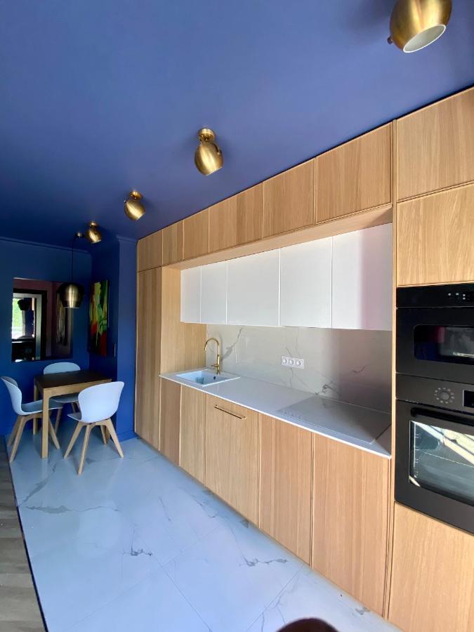 Luxury Paris La Vie En Rose Jacuzzi Terrasse Parking Apartment Luaran gambar